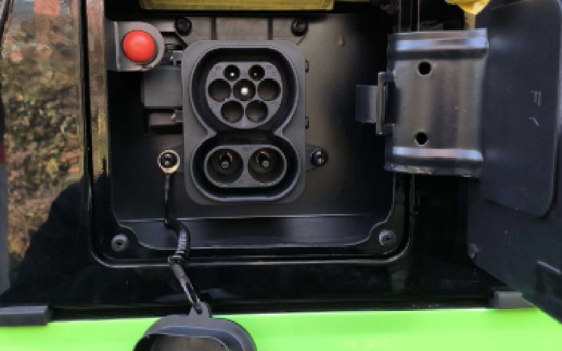 2022年卡塔尔世界杯，为宇通客车提供100套自制充电插座，采用超声波焊接工艺，以优越的性能解决充电温升过高问题，在极端温度条件下性能稳定