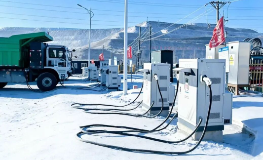 硬核守护！在高寒环境下见证闪象充电桩的可靠答案