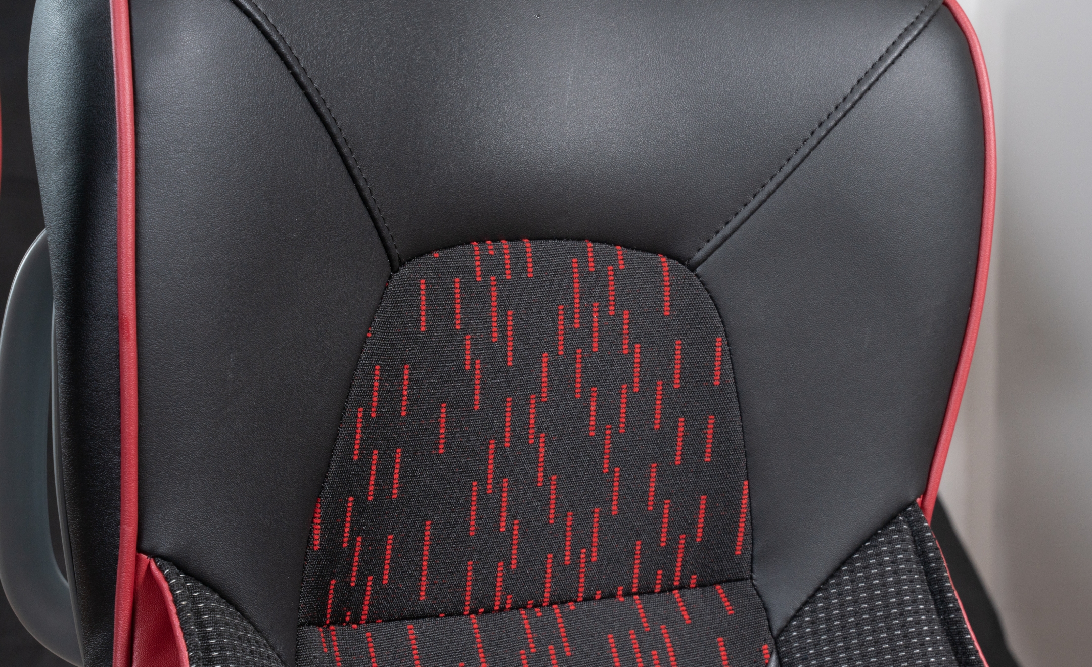 YTF032(Y05N)乘客座椅