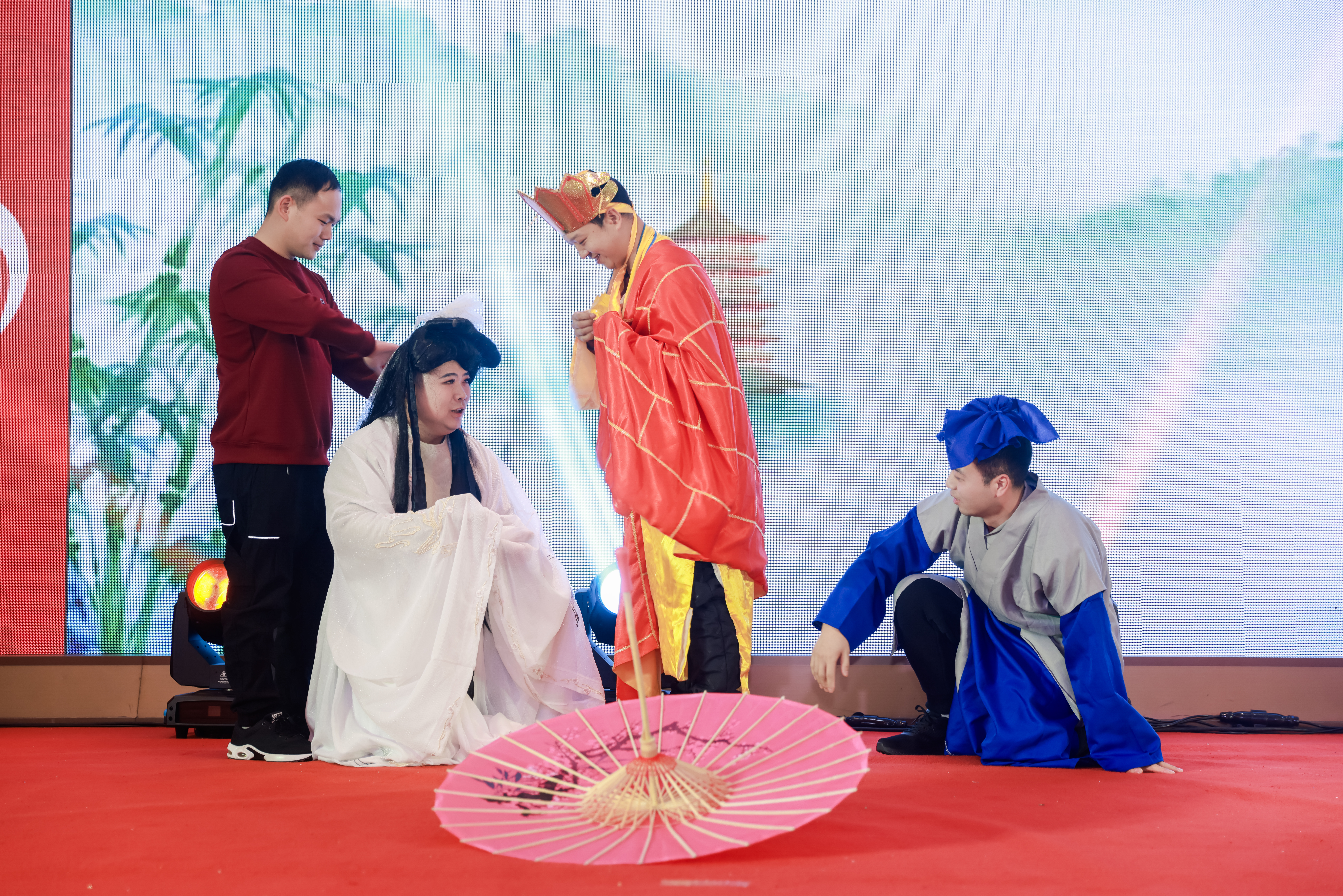 Molead Cling 2025 Spring Festival Annual Meeting Concluded Successfully